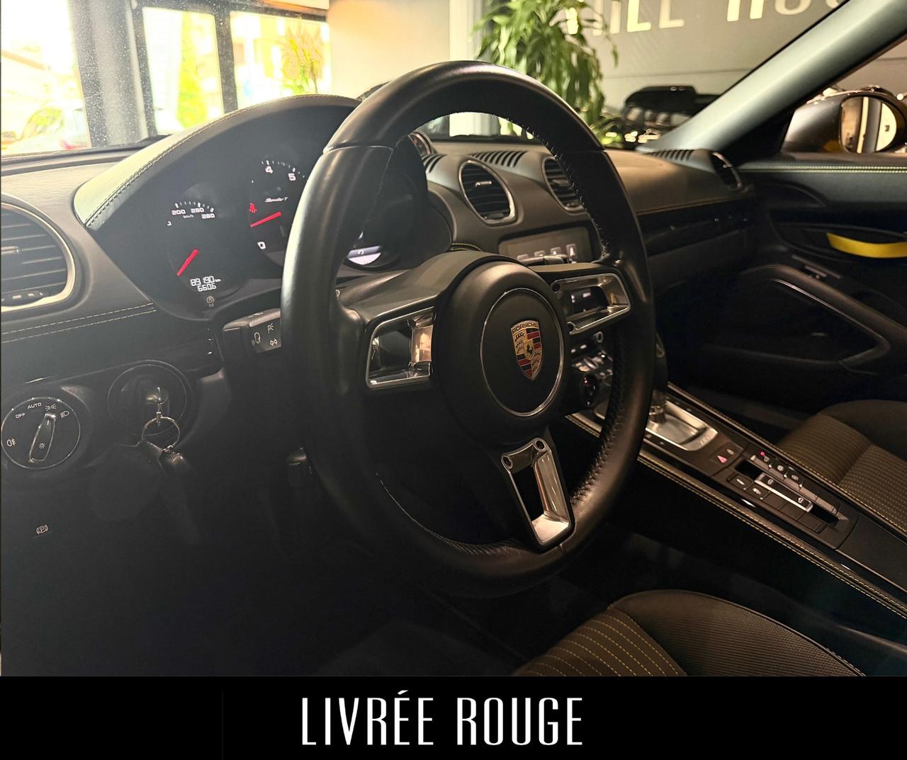 Porsche 718 Boxster T