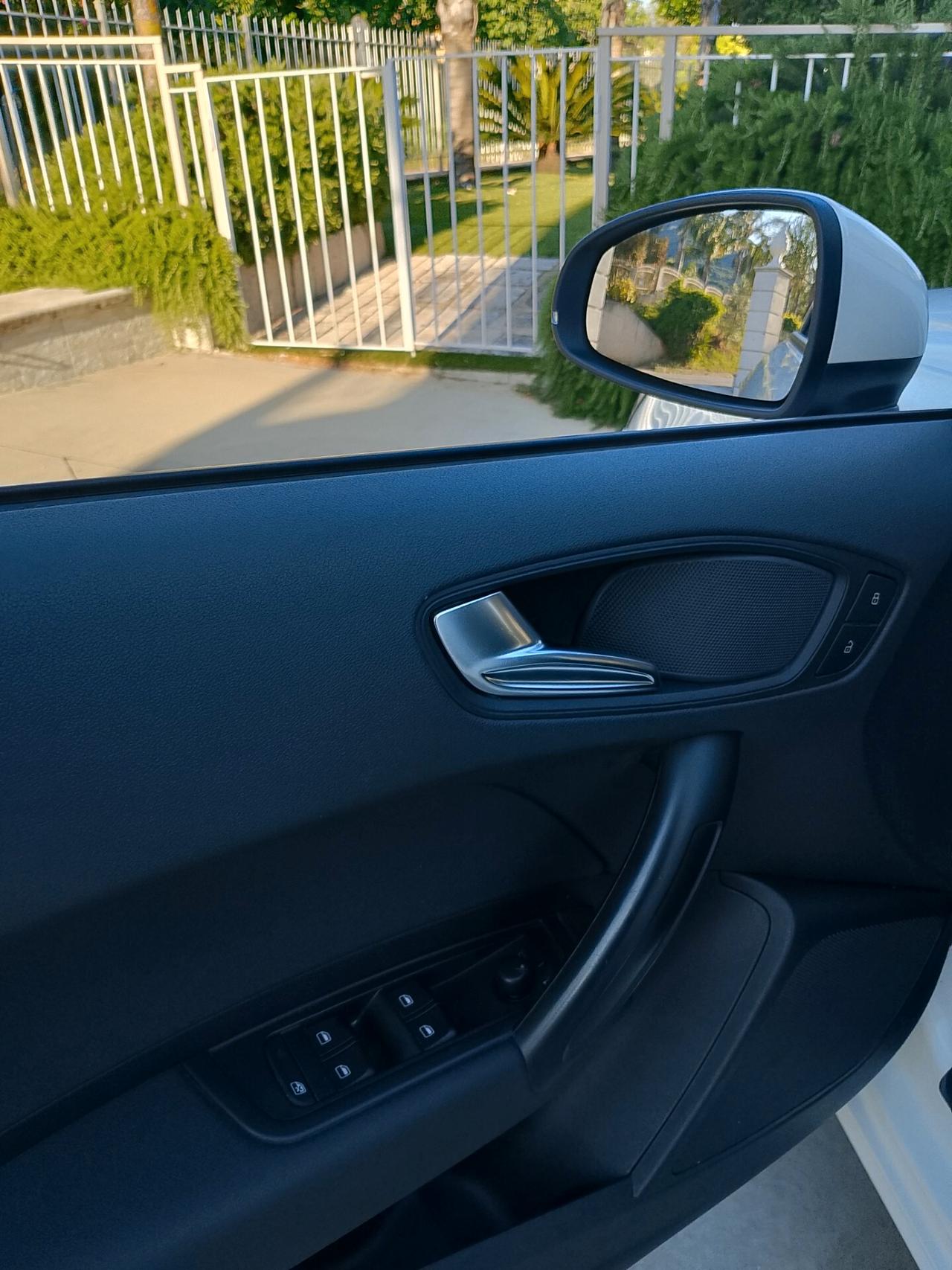 Audi A1 1.6 TDI S line edition