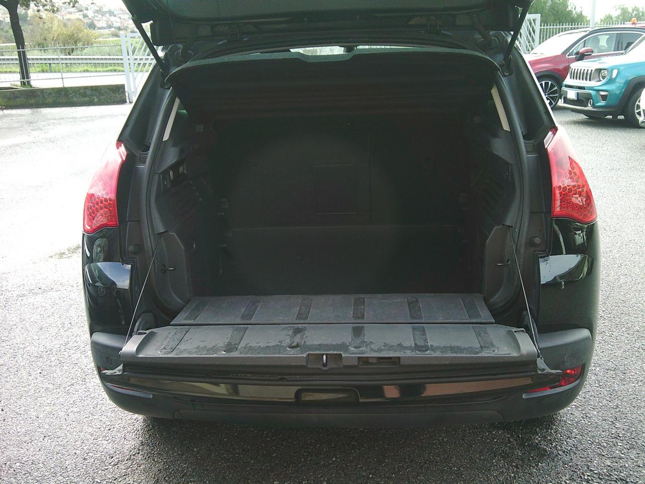 Peugeot 3008 2.0 HDi 163CV aut. Business