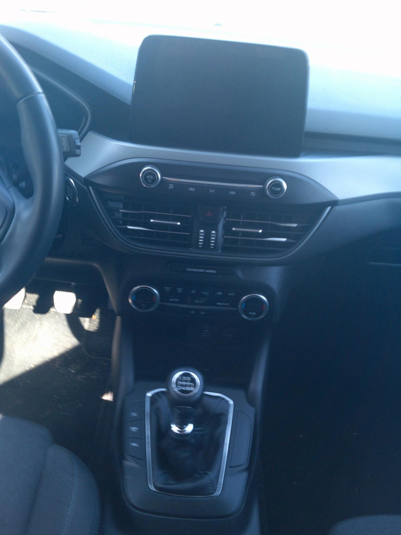 FORD FOCUS 1.0 Hybrid 125cv 5 Porte ST-Line