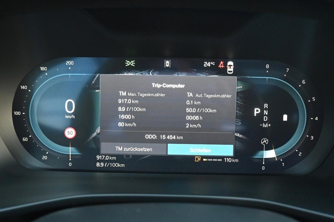 Volvo XC40 B4 automatico Ultra Dark