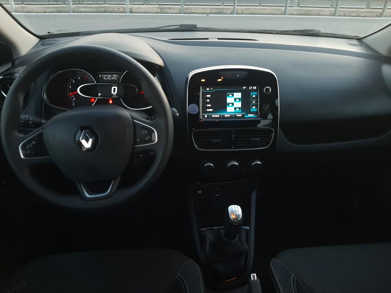 Renault Clio dCi 8V 75 CV 5 porte Duel