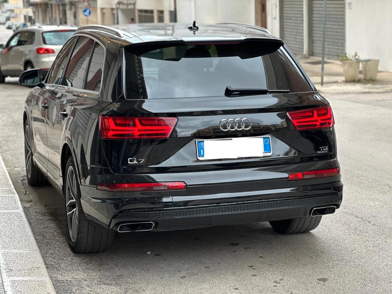 Audi Q7 3.0 272 CV quattro tiptronic S Line *FULL*