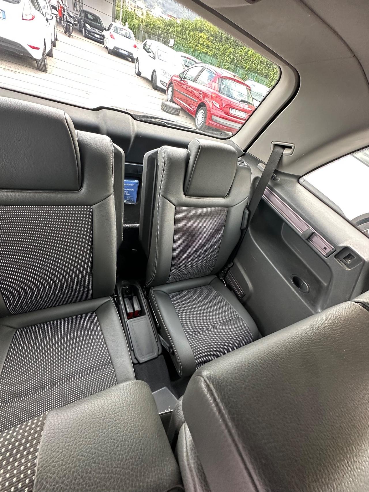 Opel Zafira 1.6 16V ecoM 94CV Cosmo