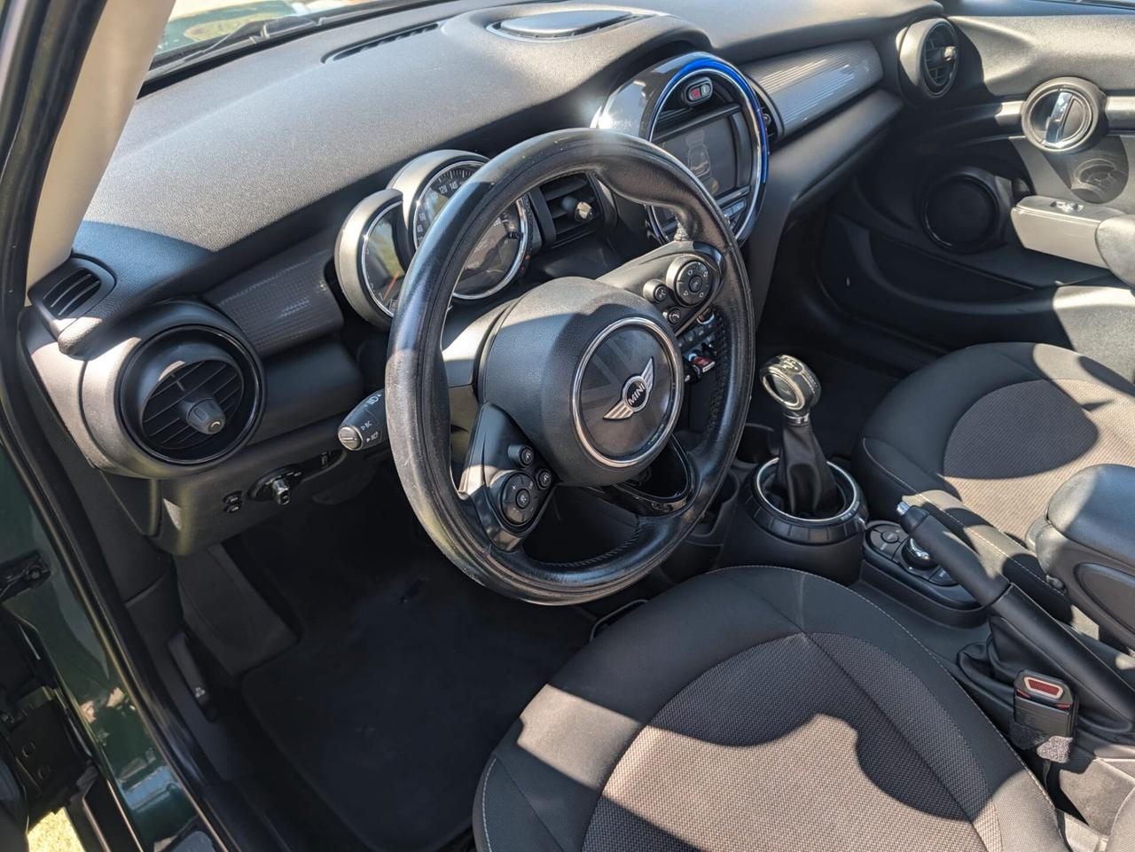 Mini 1.5 Cooper D SENSORI+TETTO+PARCHEGGIO AUTOMATICO