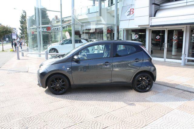 TOYOTA Aygo 1.0 VVT-i 69 CV 5 porte x-play TSS