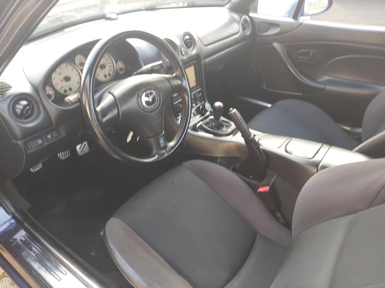 Mazda MX-5 1.6i 16V cat Mid