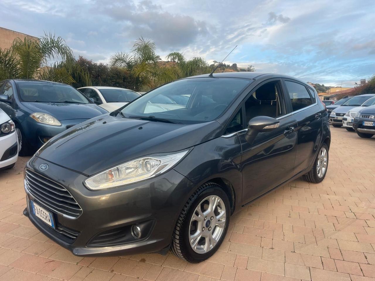 Ford Fiesta Gpl"Finanziabile Senza Busta Paga"