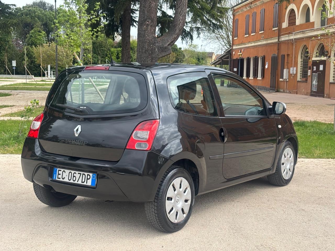 Renault Twingo 1.2 16V neopatentati euro 5