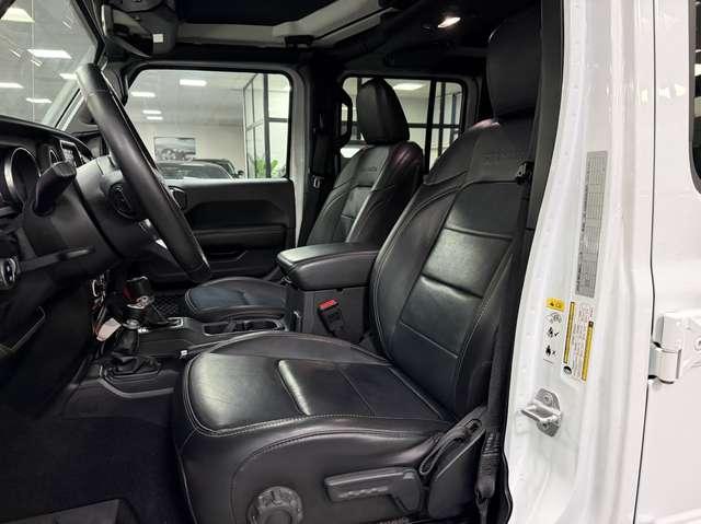 Jeep Wrangler WrangIer Unlimited Unlimited 2.2 Sahara Auto