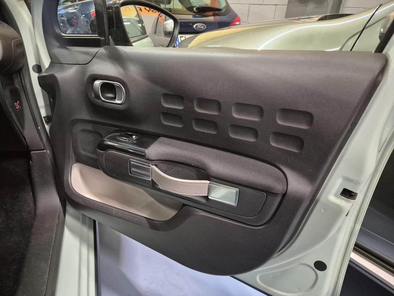 Citroen C3 PureTech 82 Shine