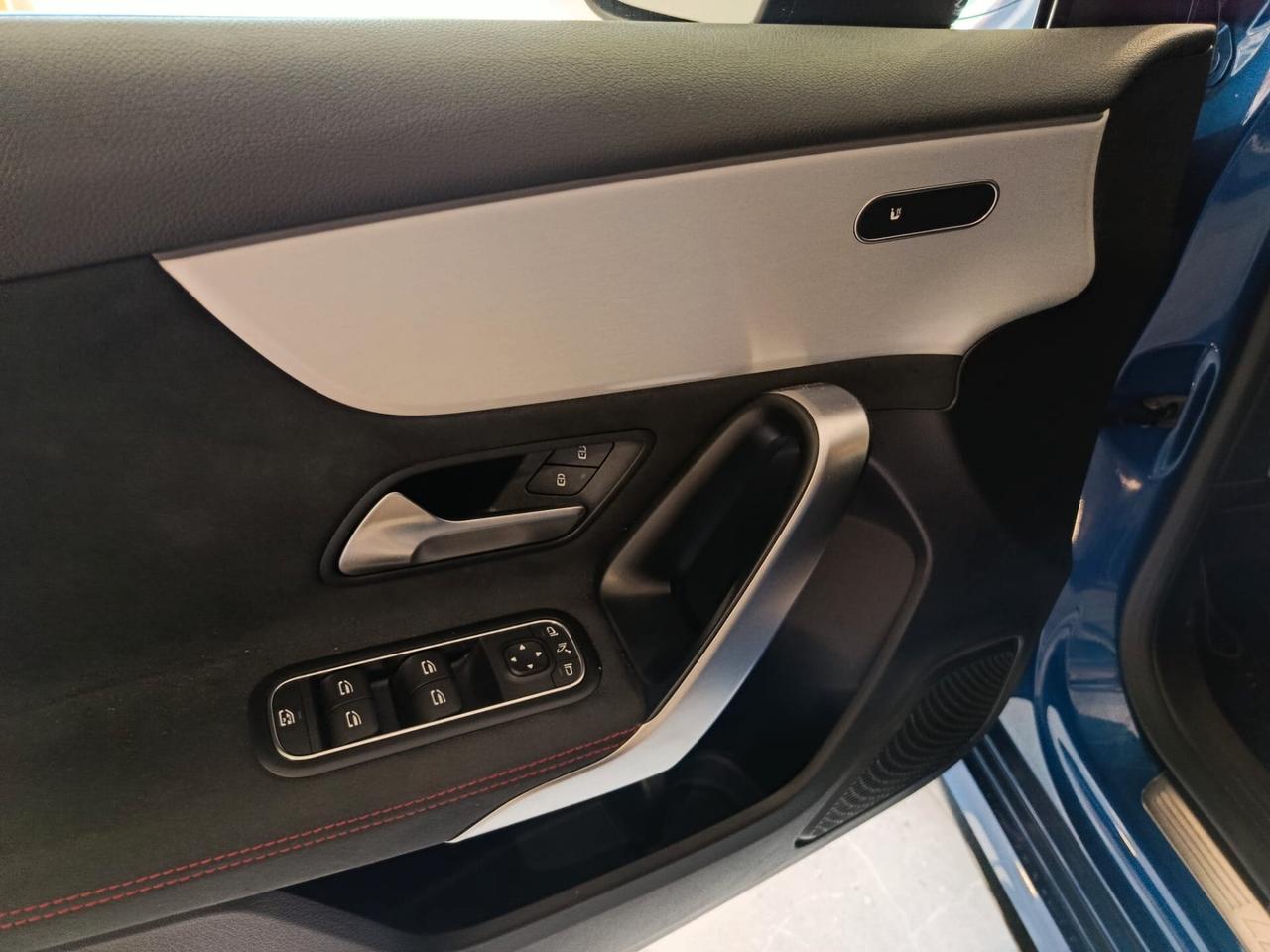 Mercedes-benz A 35 AMG A35 4MATIC