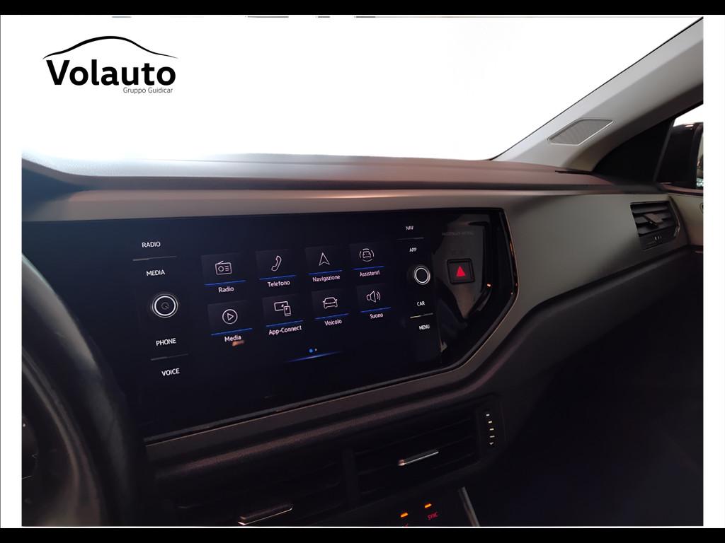 VOLKSWAGEN Polo VI 2017 - Polo 5p 1.0 tgi Comfortline 90cv my19