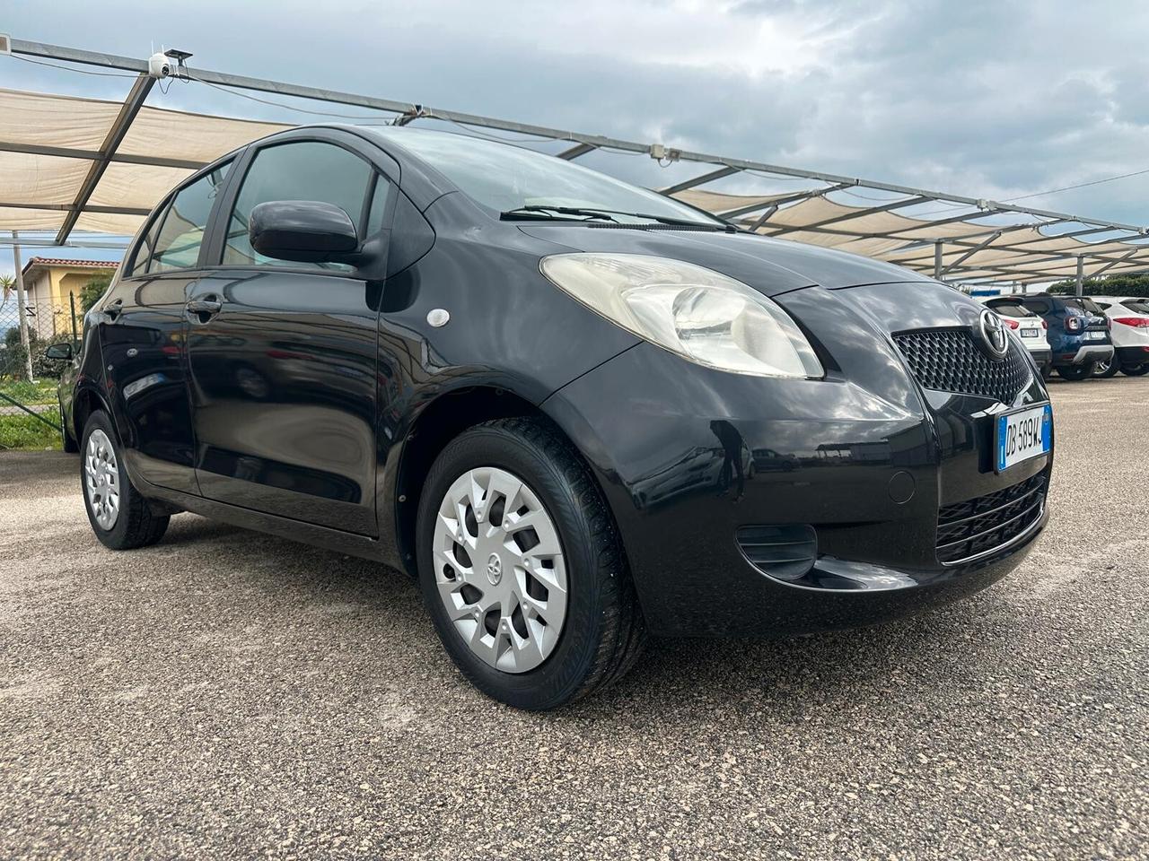 Toyota Yaris 1.0 Benzina