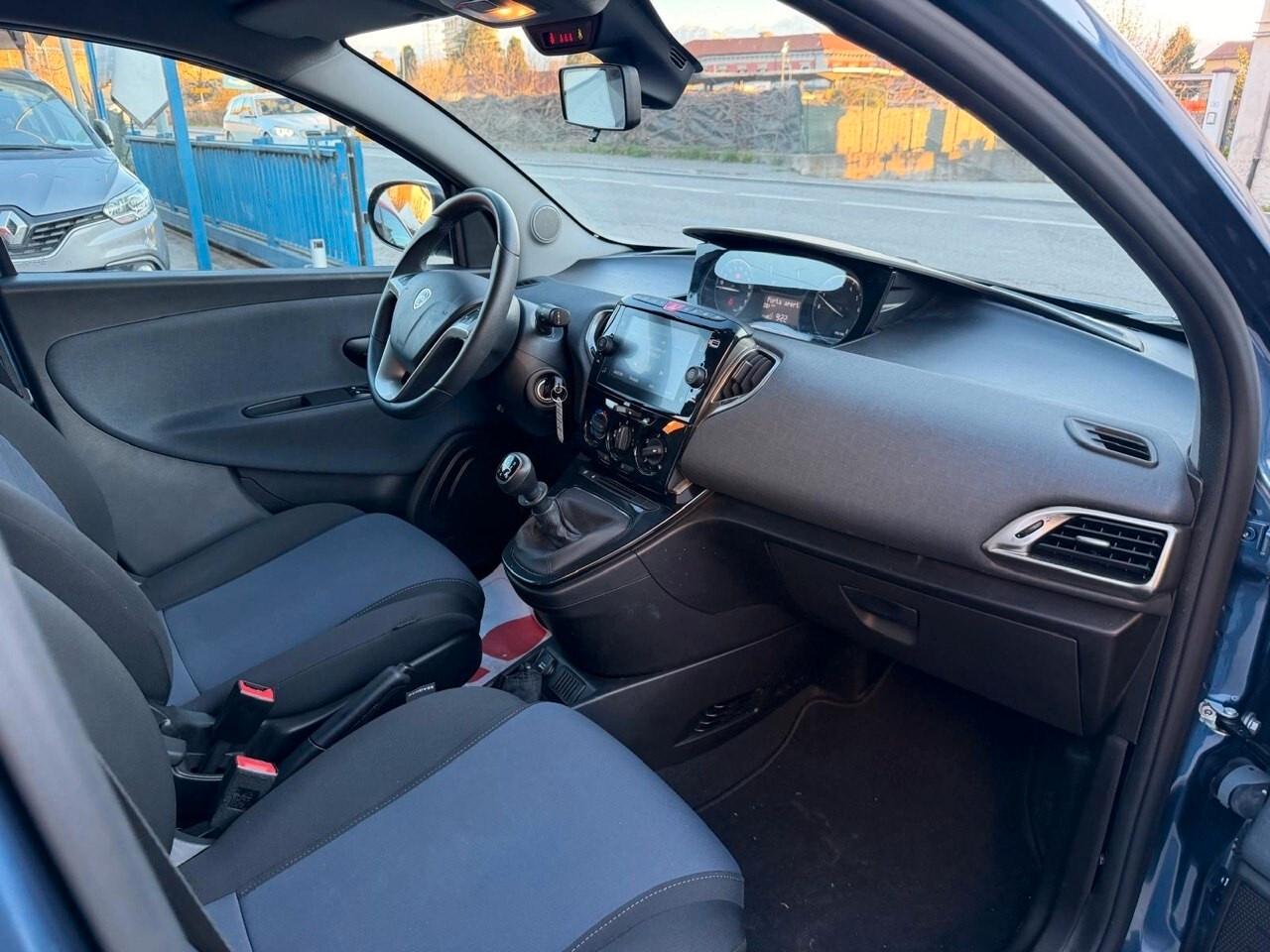 Lancia Ypsilon 1.2 69 CV 5 porte GPL Ecochic Gold