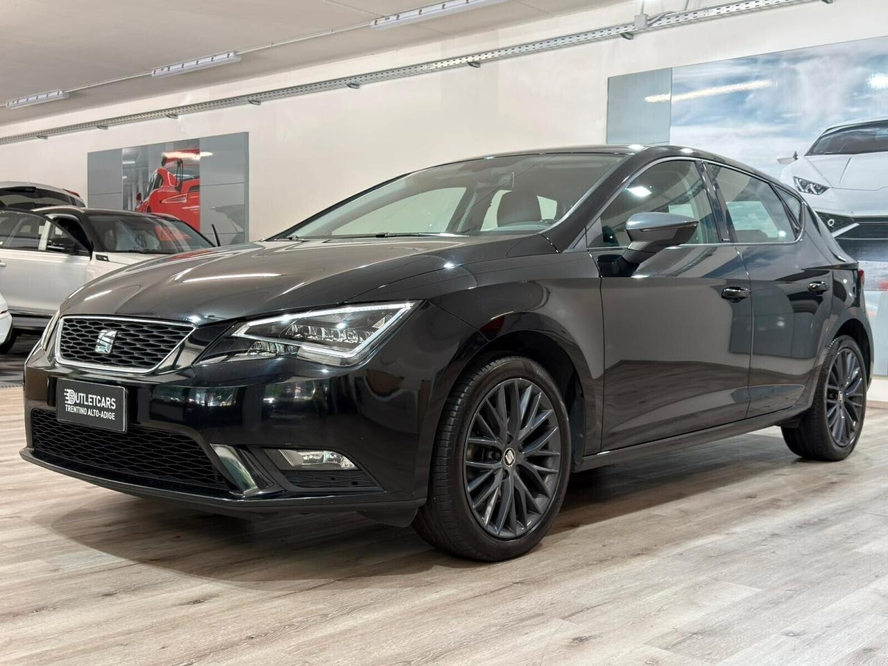SEAT LEON 1.6 TDI 110cv 5P STYLE S&S