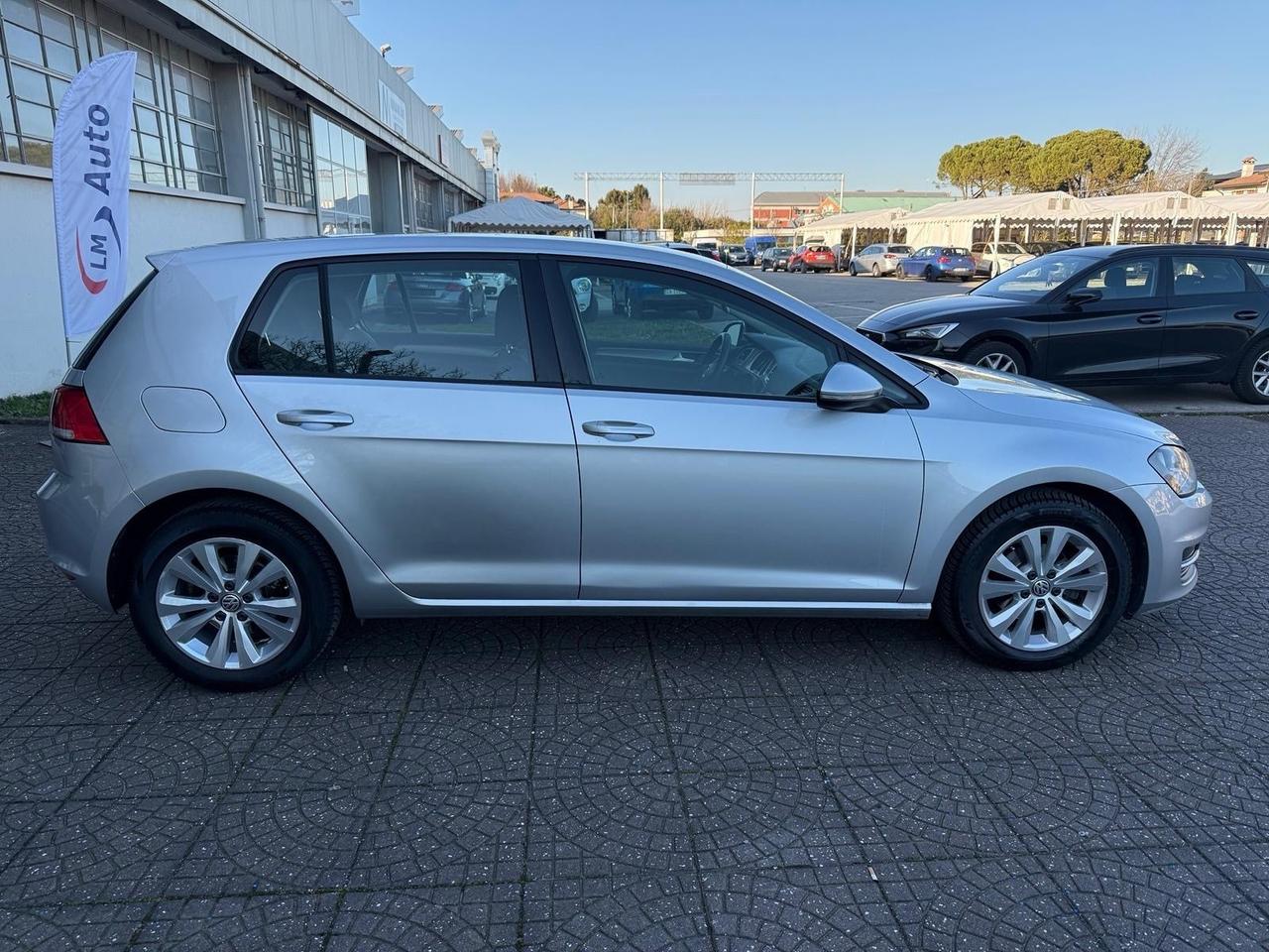 Volkswagen Golf Business 1.6 TDI DSG 5p. Highline BlueMotion Technology