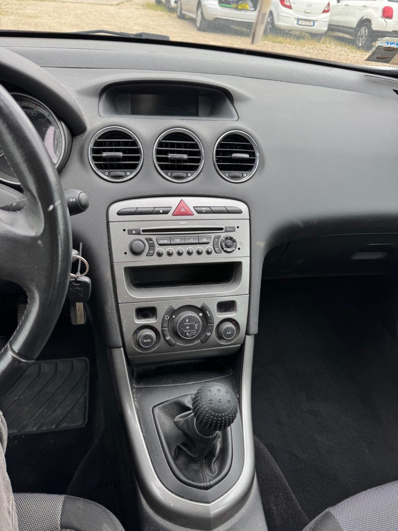 Peugeot 308 1.6 benzina 2009