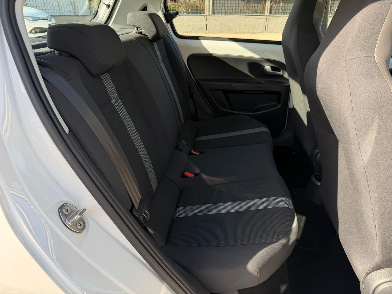 Volkswagen up! 1.0 75 CV 5p. high BlueMotion Technology ASG