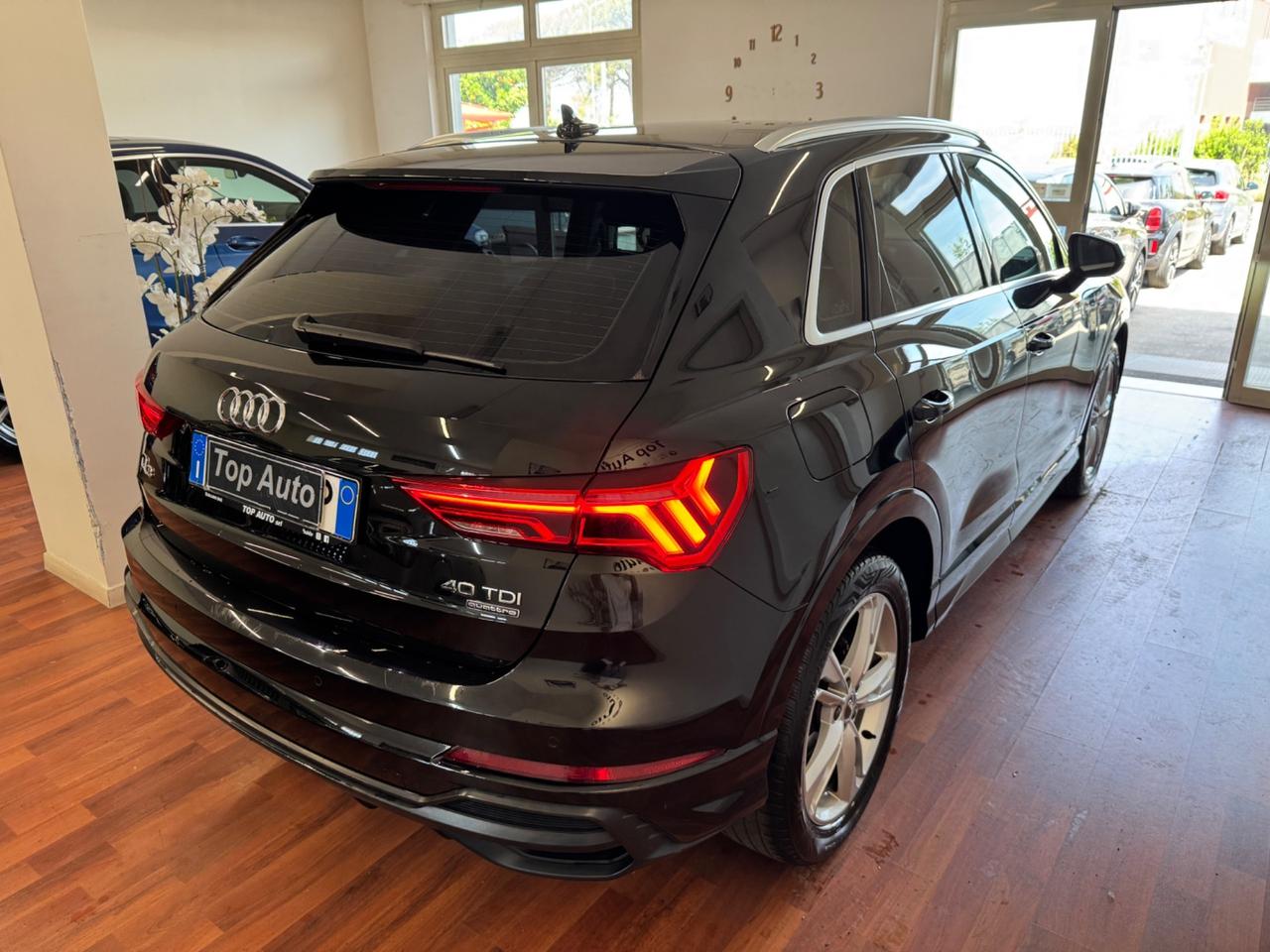 AUDI Q3 40 TDI QUATTRO S TRONIC S LINE