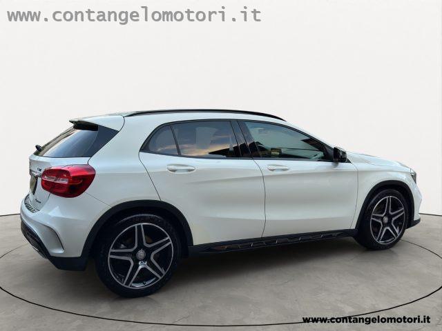 MERCEDES-BENZ GLA 220 CDI Automatic 4Matic Premium