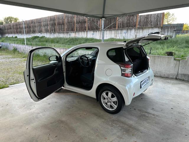TOYOTA iQ 1.0 VVT-I OK NEOPATENTATI AUTOMATICA 4 POSTI