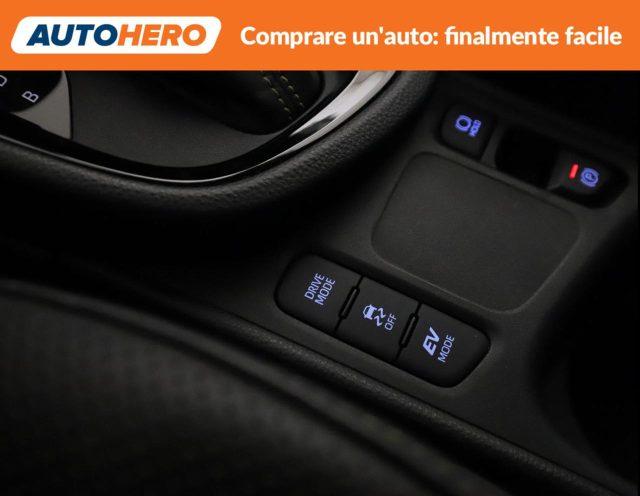 TOYOTA Yaris Cross 1.5 Hybrid 5p. E-CVT AWD-i Premiere
