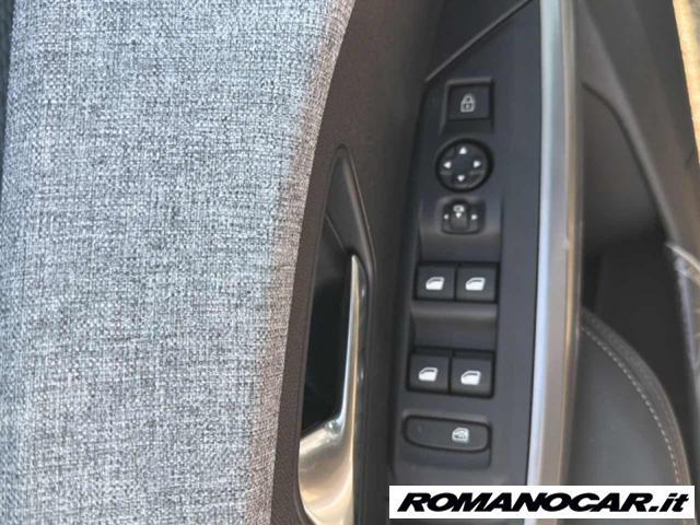 PEUGEOT 3008 Hybrid 145 e-DCS6 Allure