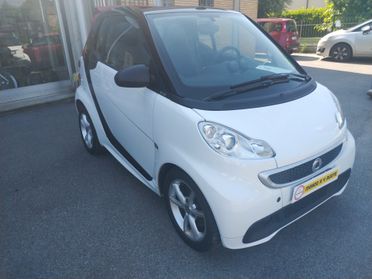 Smart ForTwo 1000 62 kW cabrio pulse