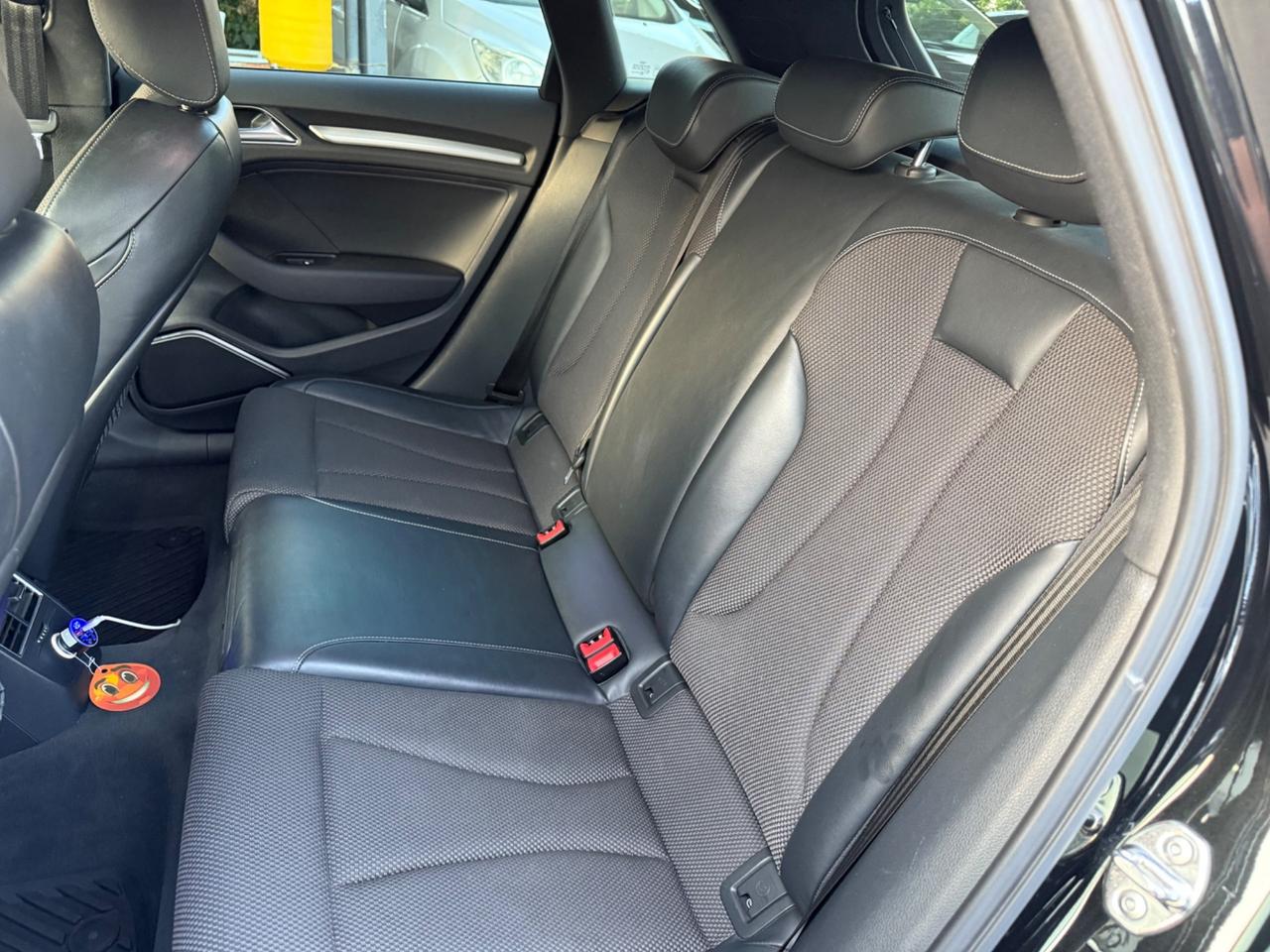 Audi A3 1.6 TDI 116 CV Sline Km certif