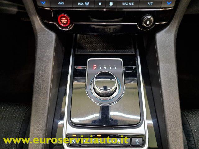 JAGUAR F-Pace 2.0 D 180 CV AWD aut. Pure