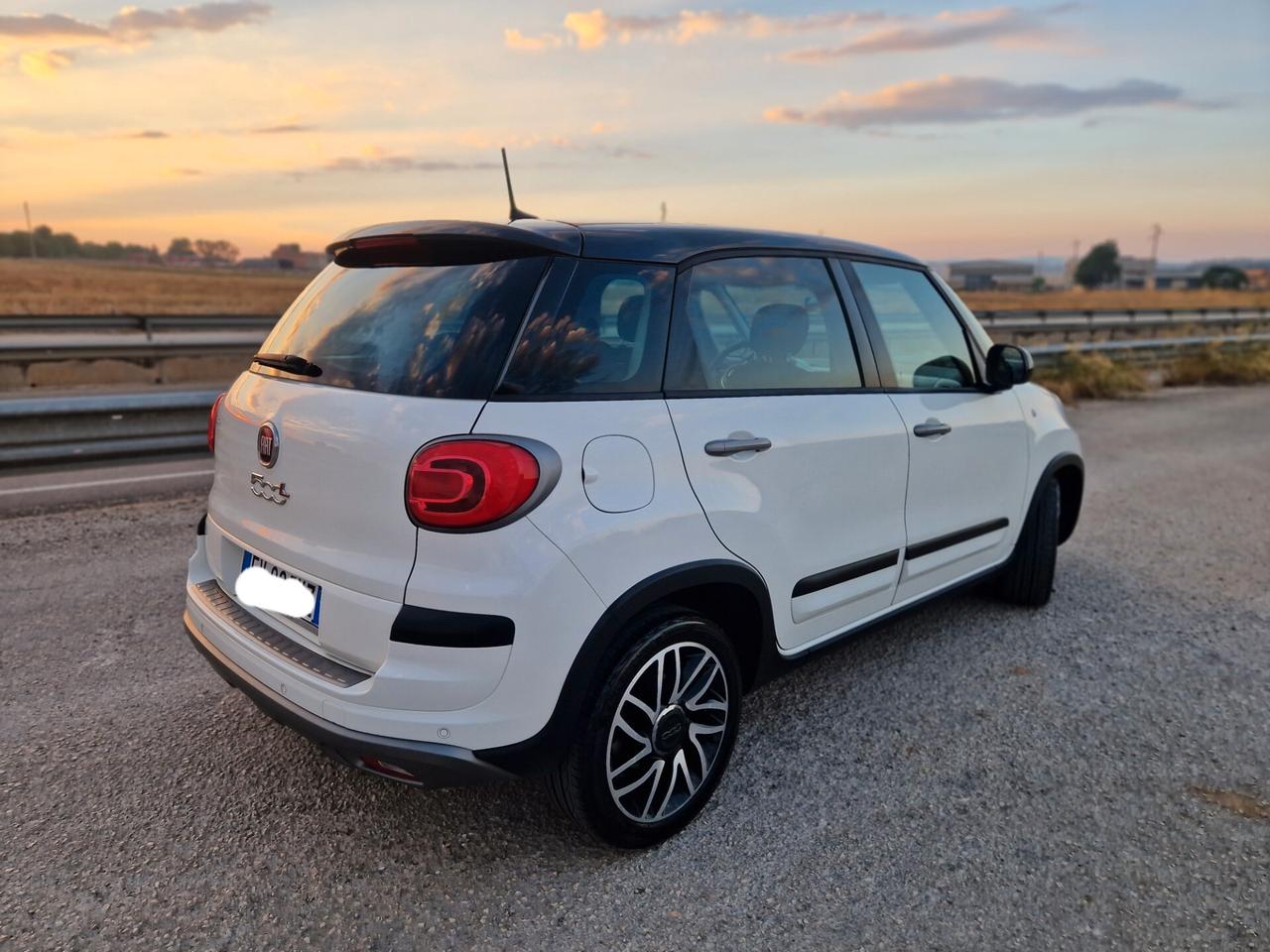 Fiat 500L 1.6 Multijet 120 CV Mirror City Cross