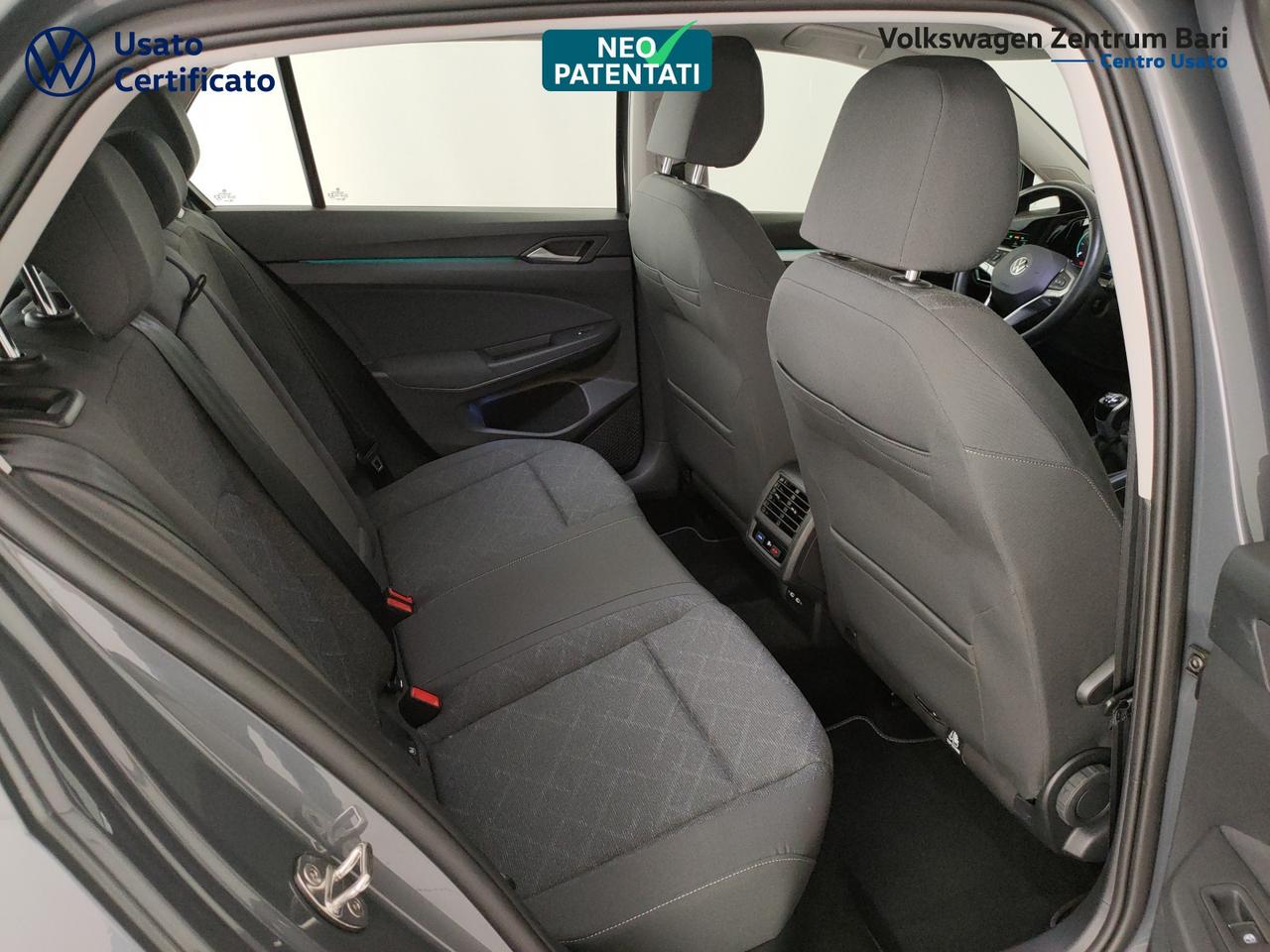 Volkswagen Golf 2.0 tdi life 115cv