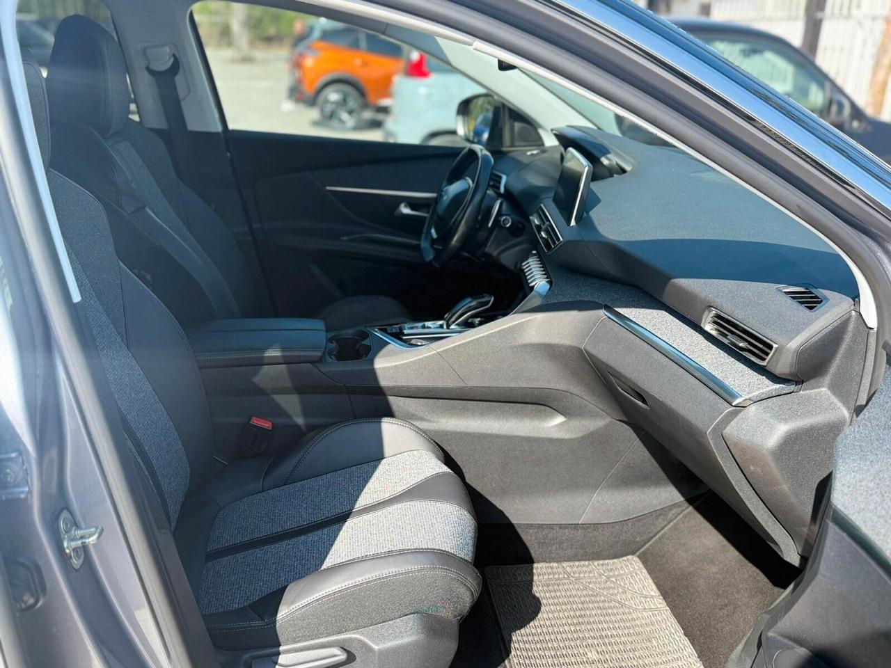 Peugeot 3008 Cambio Automatico 2017