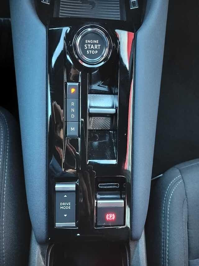 Alfa Romeo Junior 1.2 136 CV Hybrid eDCT6