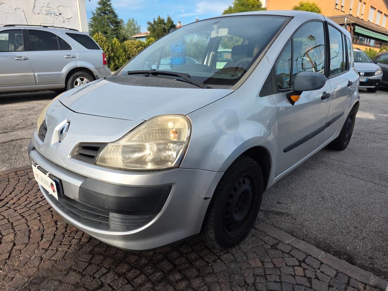 Renault Modus 1.5 dCi 85Cv con 147.000km Neopatentati ok
