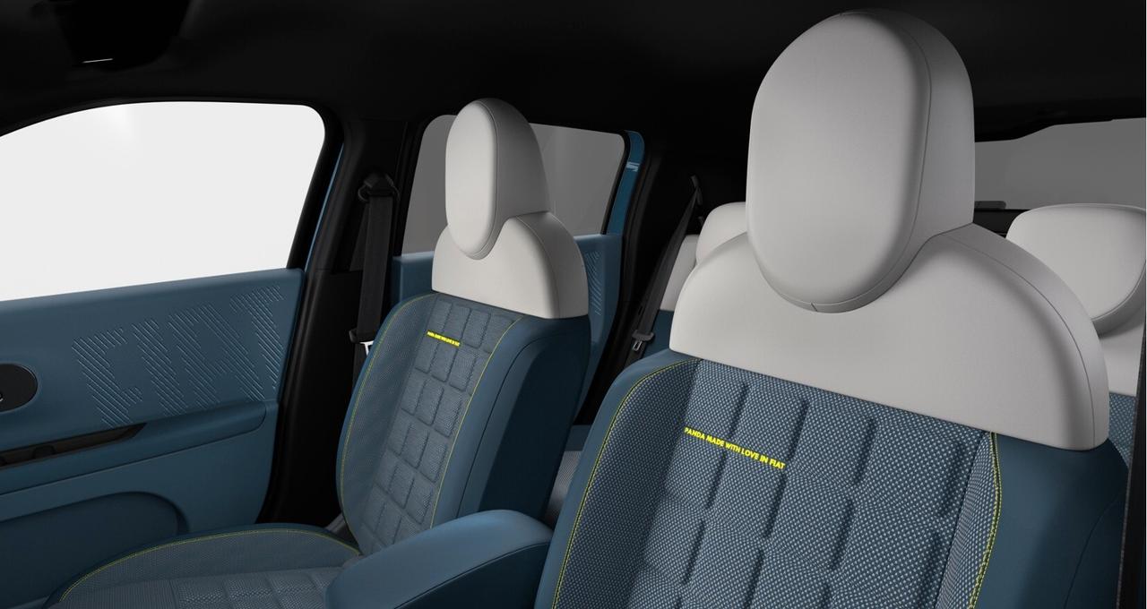 Fiat Grande Panda 1.2 Hybrid 110 CV S&S La Prima