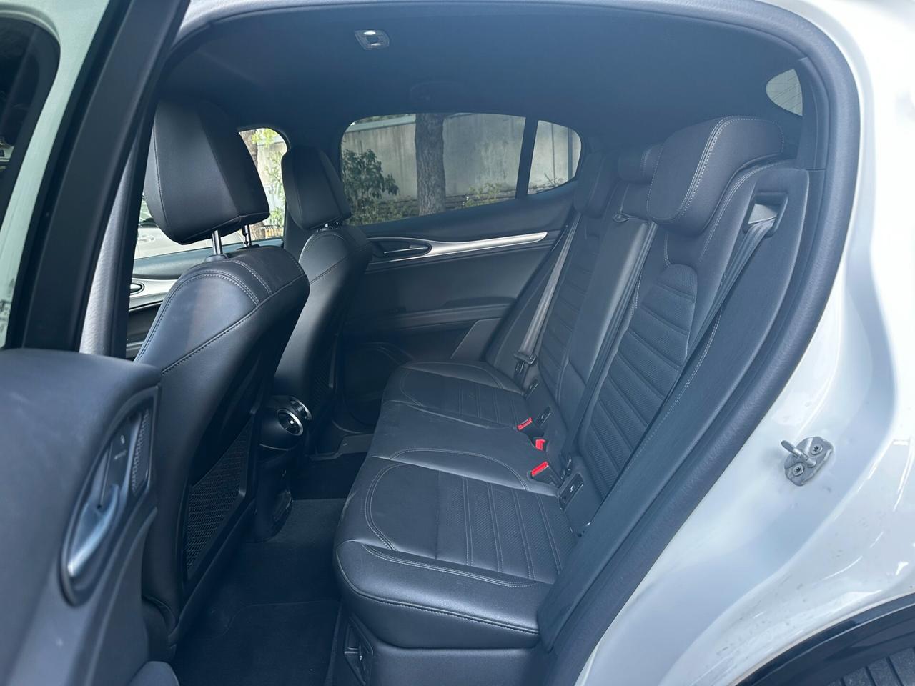 Alfa Romeo Stelvio 2.2 Turbodiesel 210 CV AT8 Q4 Veloce