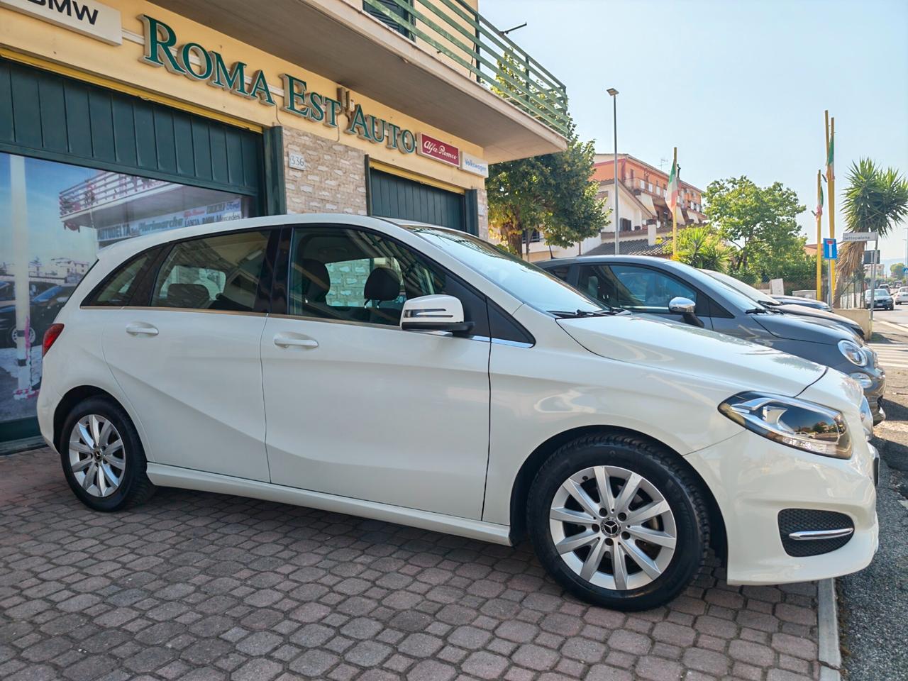 Mercedes-benz A 180 d Premium