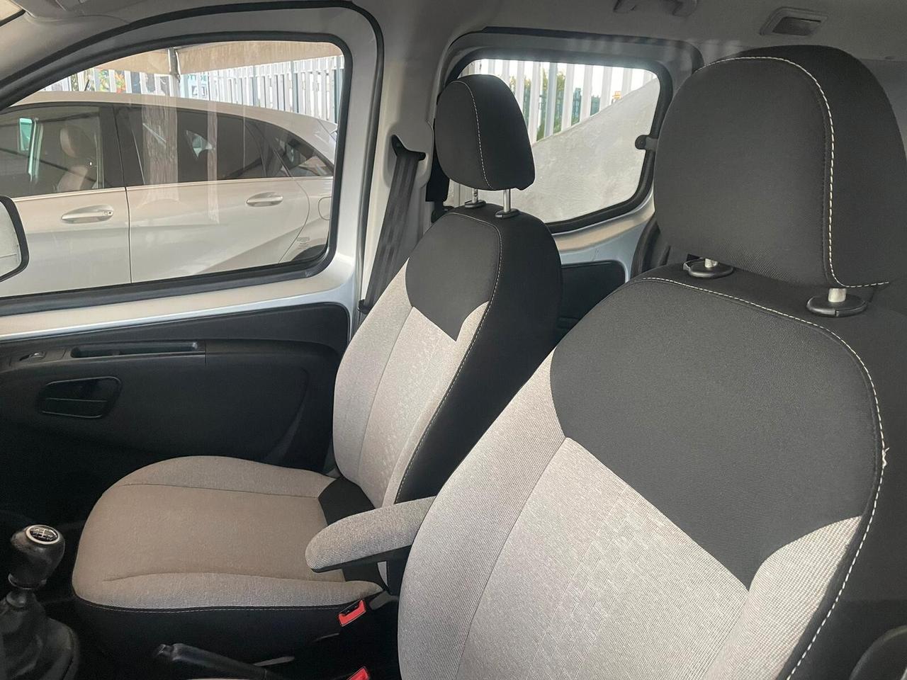 Fiat Qubo 1.4 8V 77 CV Lounge Natural Power