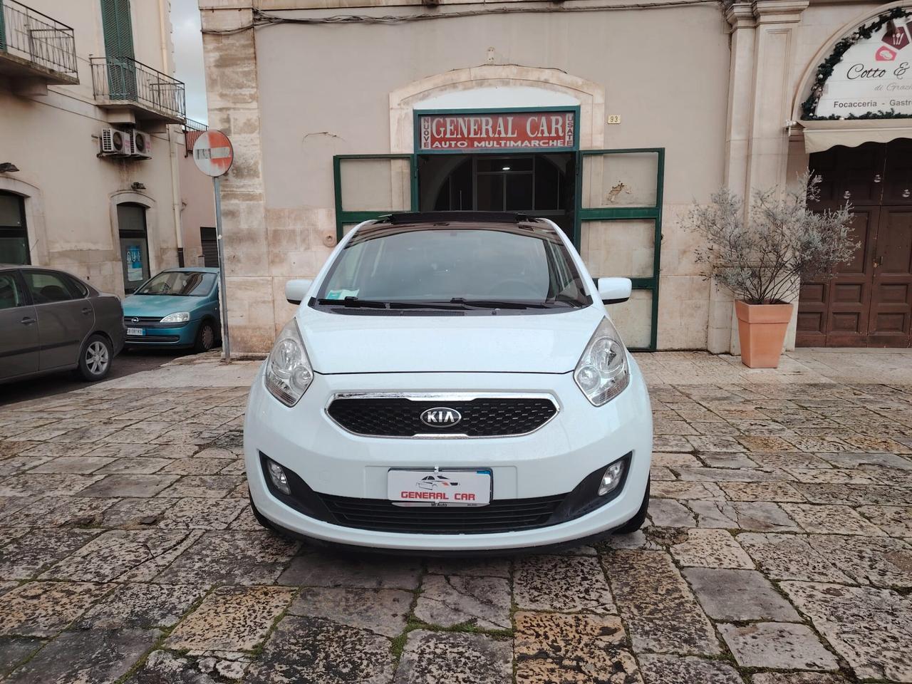 Kia Venga 1.4 CRDi 90CV Cool - TETTO APRIBILE