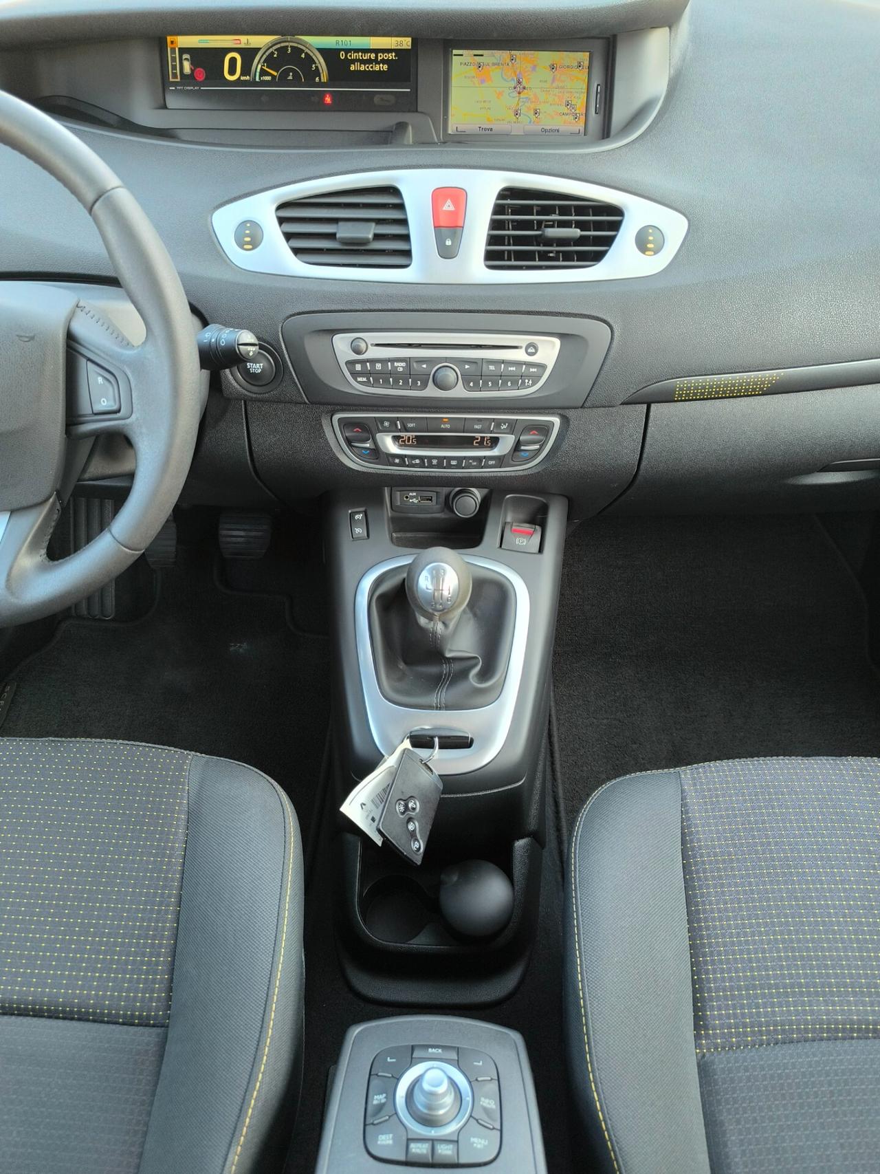 Renault Scenic Scénic X-Mod 1.5 dCi 110CV Luxe