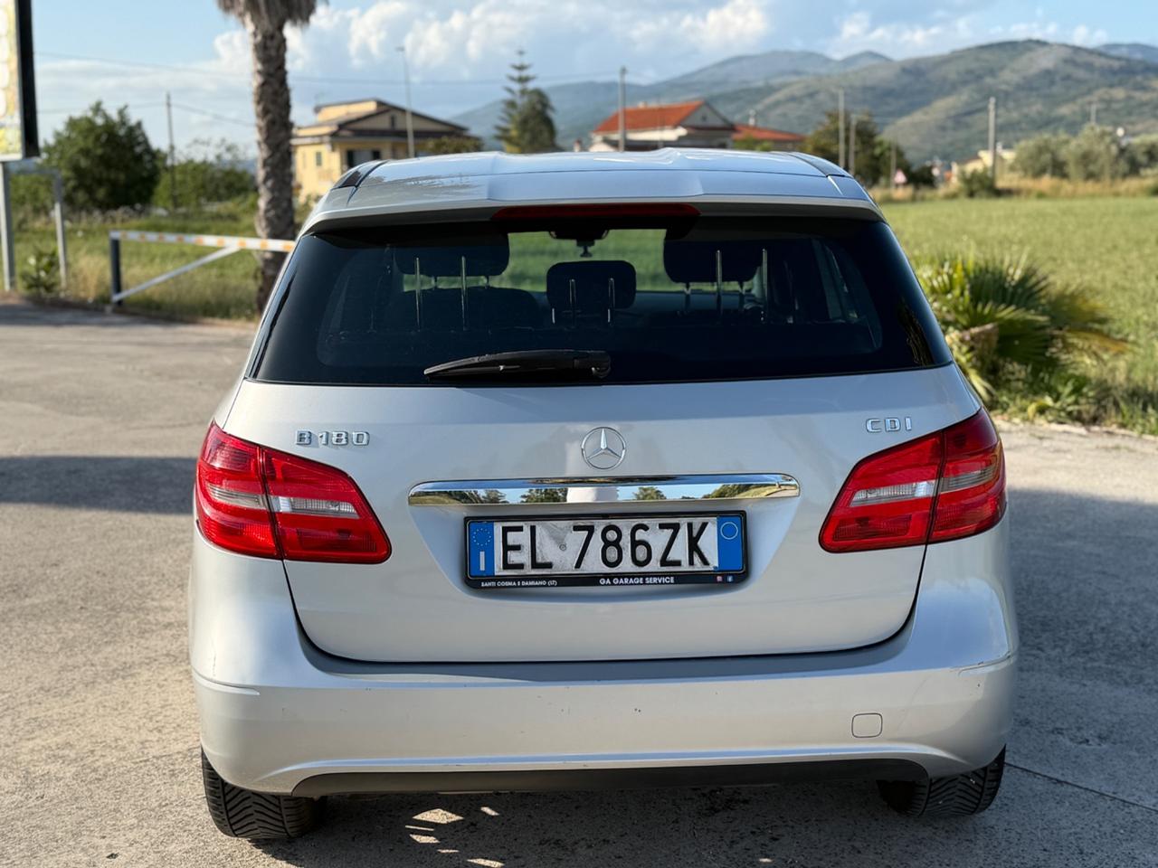 Mercedes-benz B 180 CDI BlueEFFICIENCY Executive