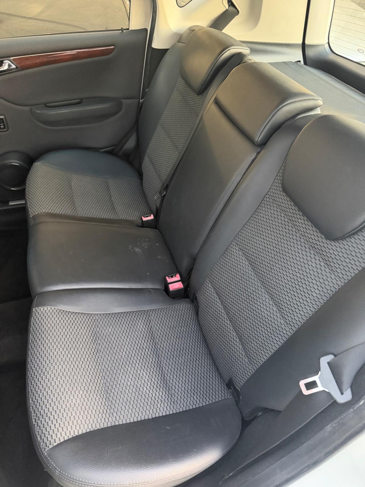 Mercedes CLASSE A 160 BENZINA 2011