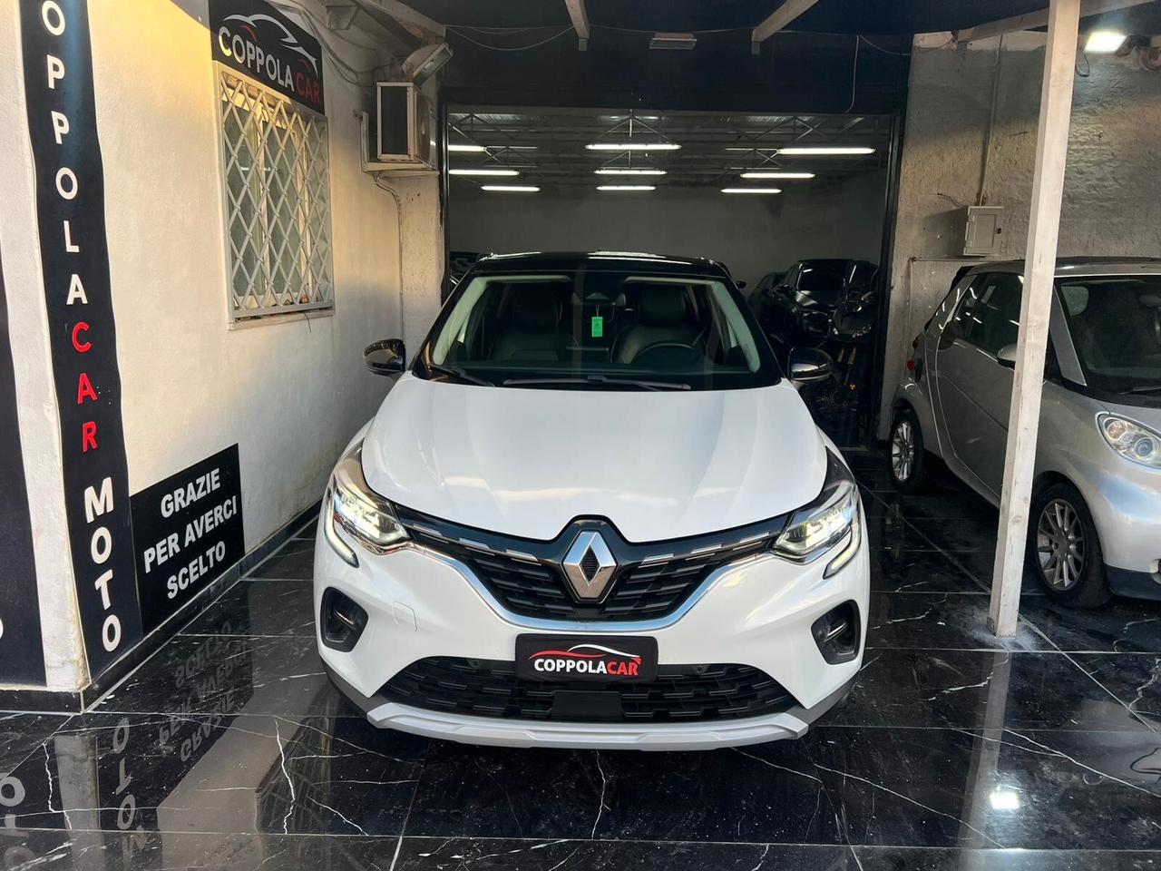 Renault Captur Plug-in Hybrid E-Tech 160 CV Initiale Paris