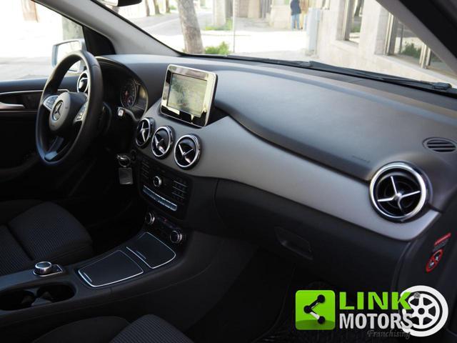 MERCEDES-BENZ B 180 d Automatic Sport