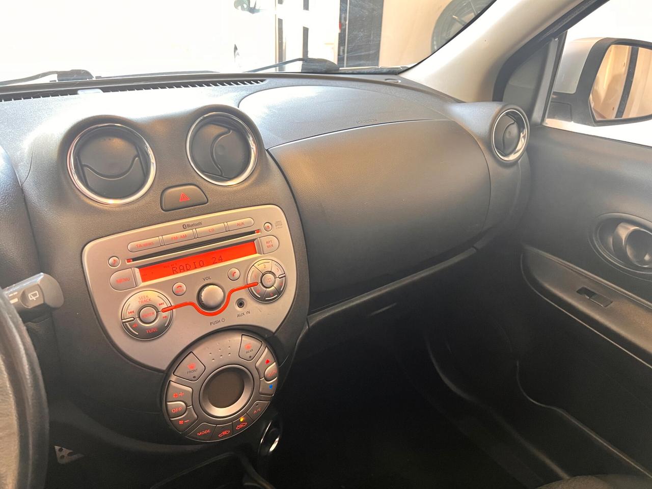 Nissan Micra 1.2 12V 5 porte Tekna