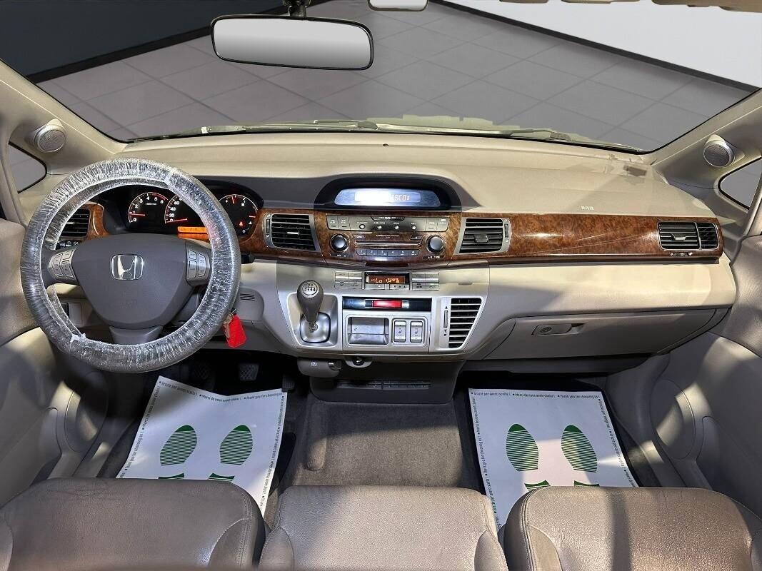 Honda FR-V 2.2 16V i-CTDi Executive