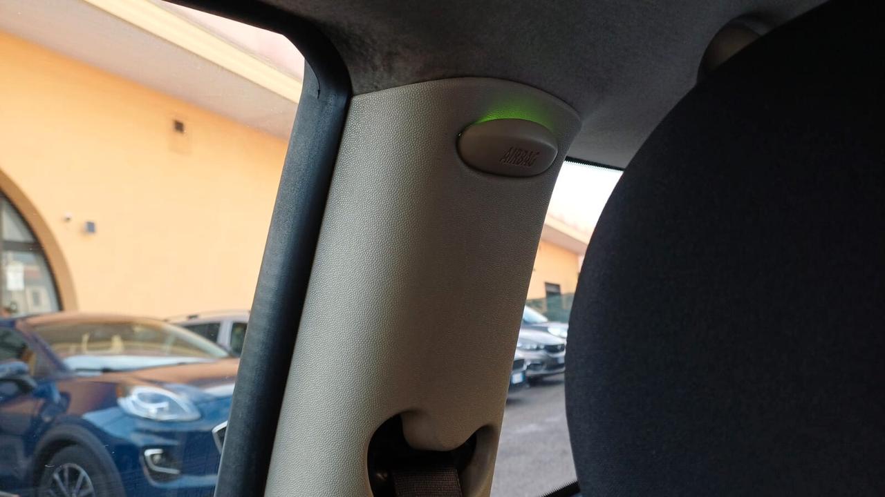 Mini 1.6 16V Cooper D