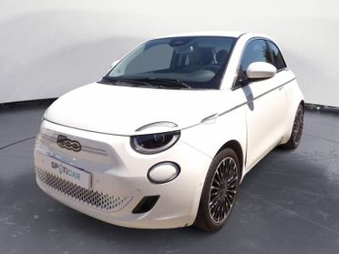 FIAT 500 500e 3+1 42 kWh La Prima